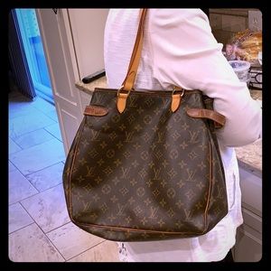 Louis Vuitton Batignolles Handbag